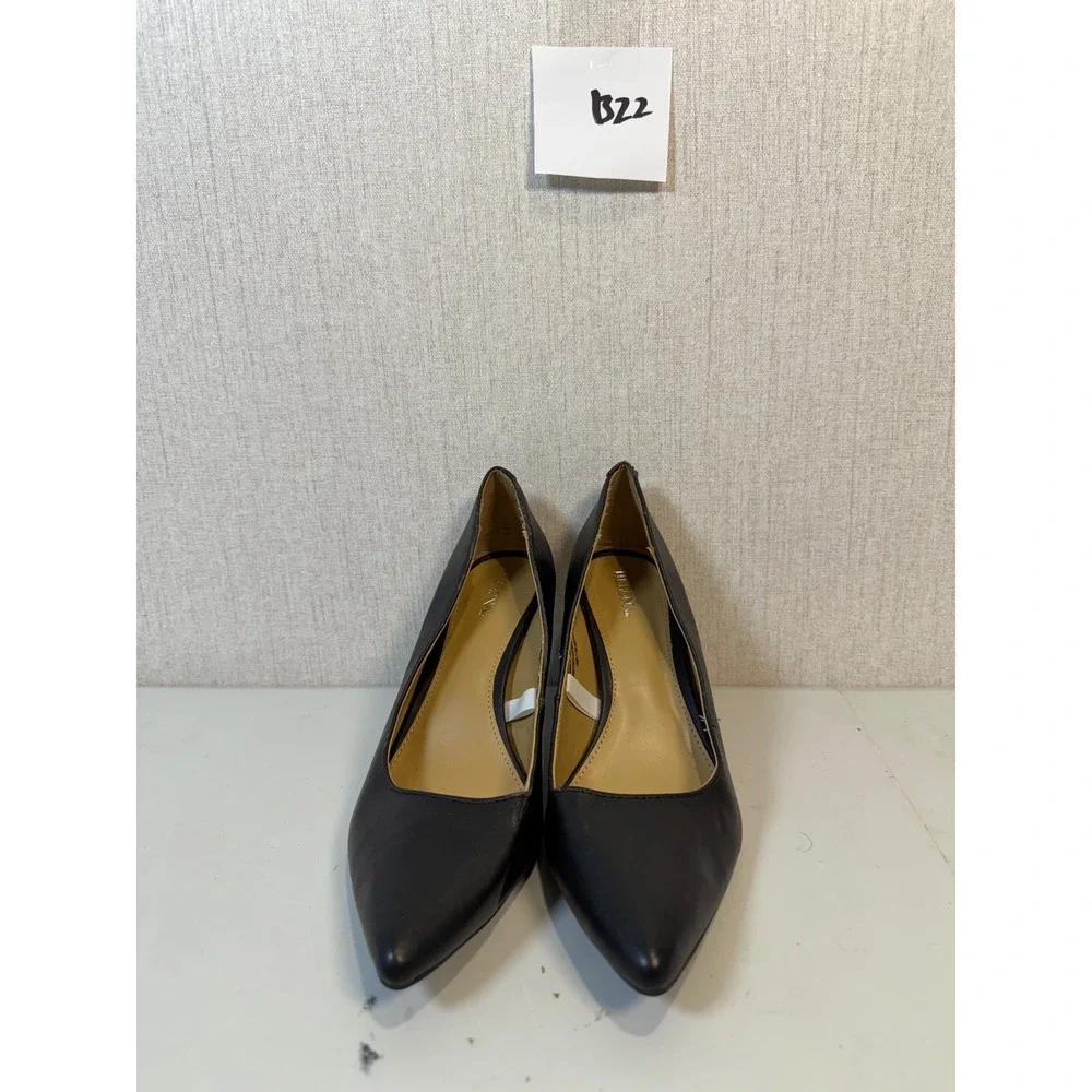 Merona Black Classic Pointed‎ Toe Kitten Heel Pumps – Size 8.5 capsule timeless